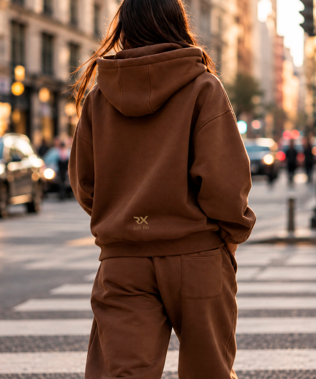 Sudadera Oversize Premium UNISEX - Diseño corporativo - marrón chocolate